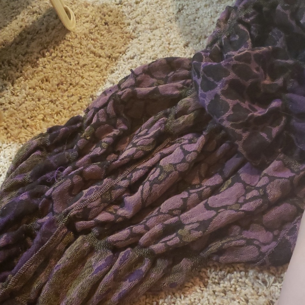 Scarf - Picture 2 of 2